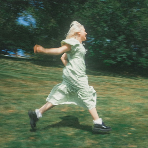 Claire Leslie — Full 180